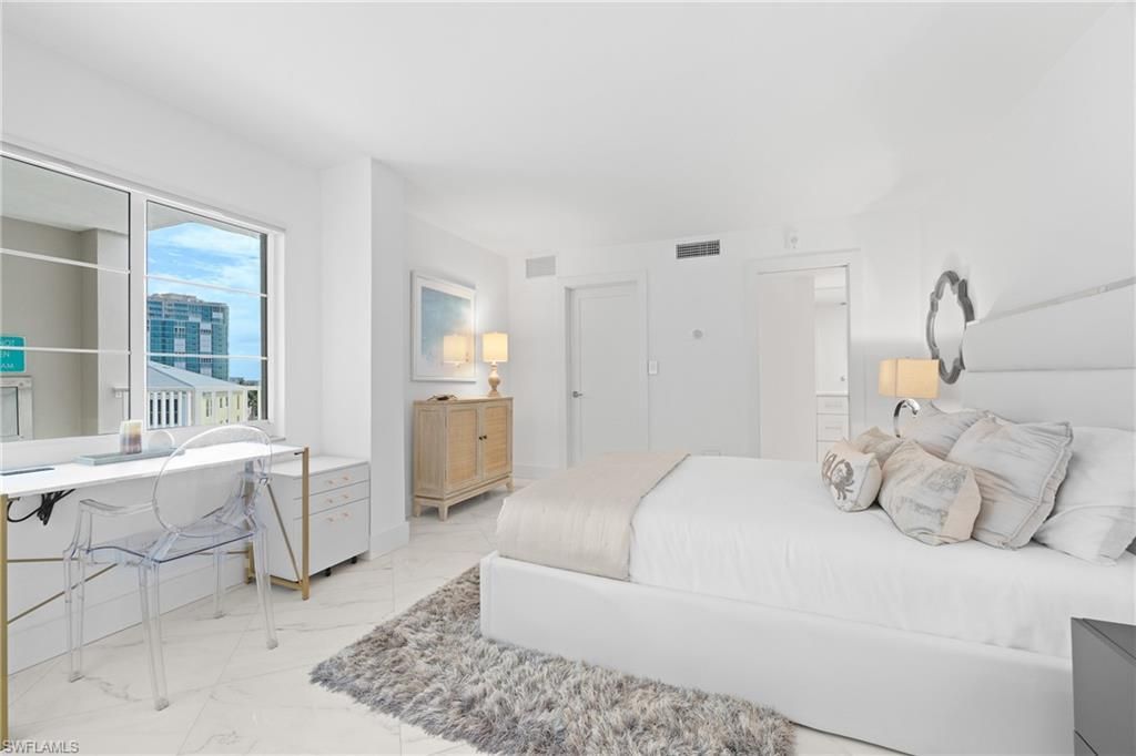 3443 Gulf Shore Blvd N, Unit 803, Naples, FL 34103 Photo