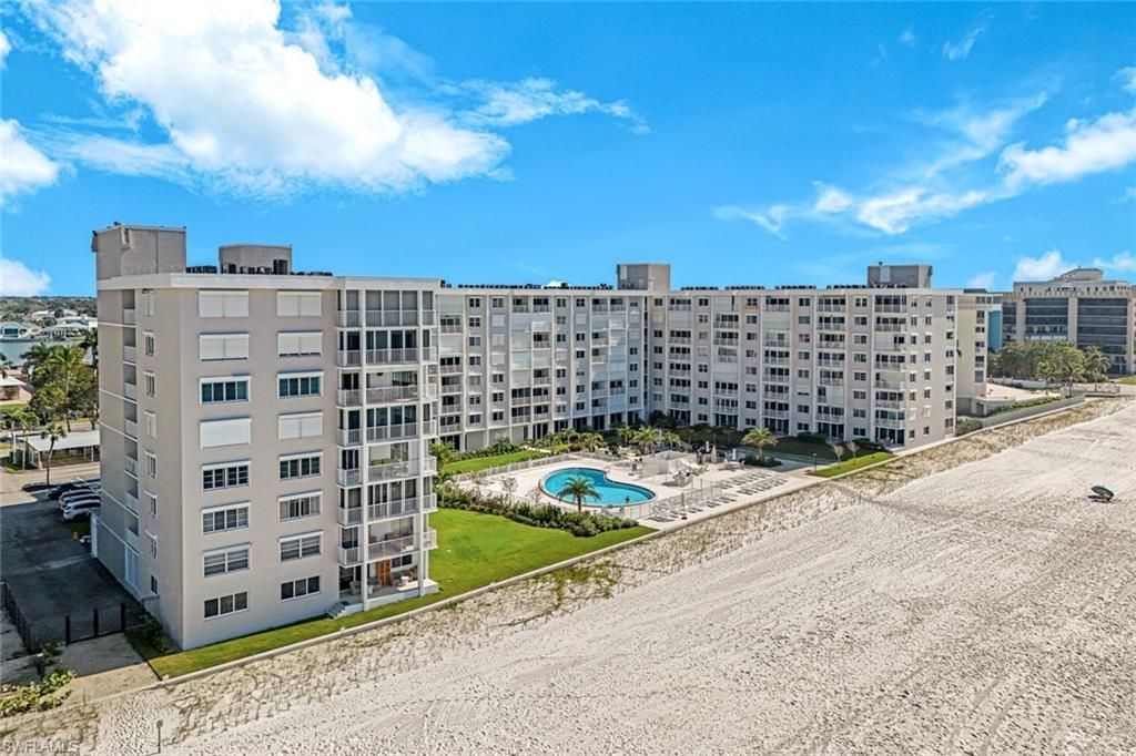 3443 Gulf Shore Blvd N, Unit 803, Naples, FL 34103 Photo