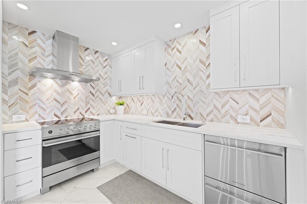 3443 Gulf Shore Blvd N, Unit 803, Naples, FL 34103 Photo