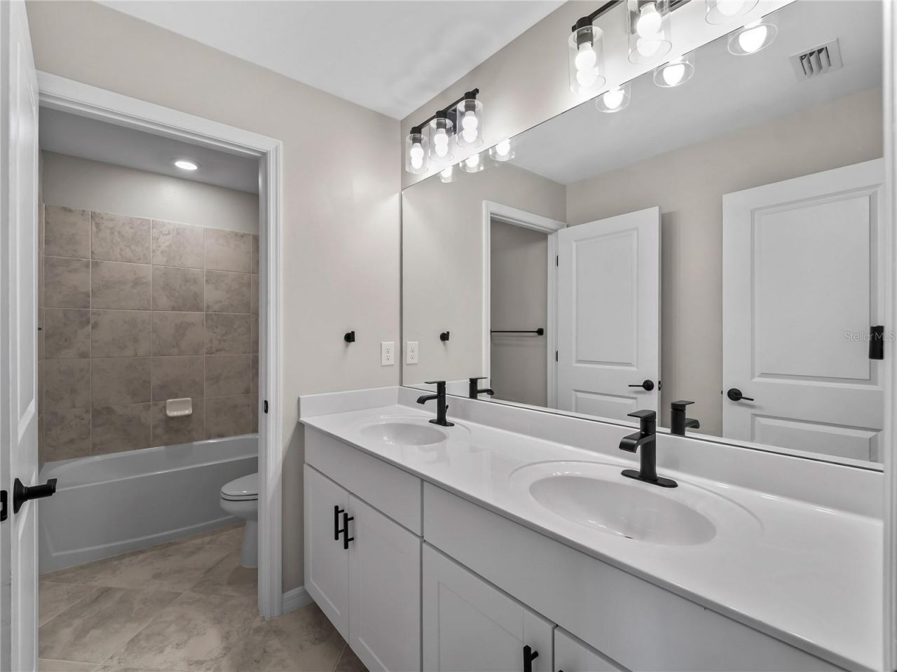 1837 E Isles Road, Port Charlotte, FL 33953 Photo