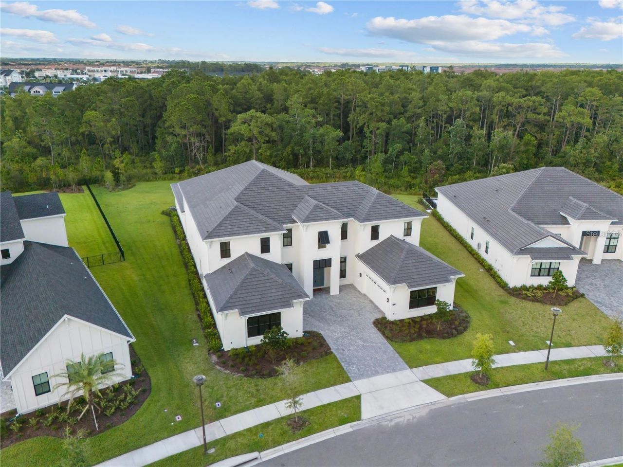 9847 Laurel Berry Drive, Orlando, FL 32827 Photo
