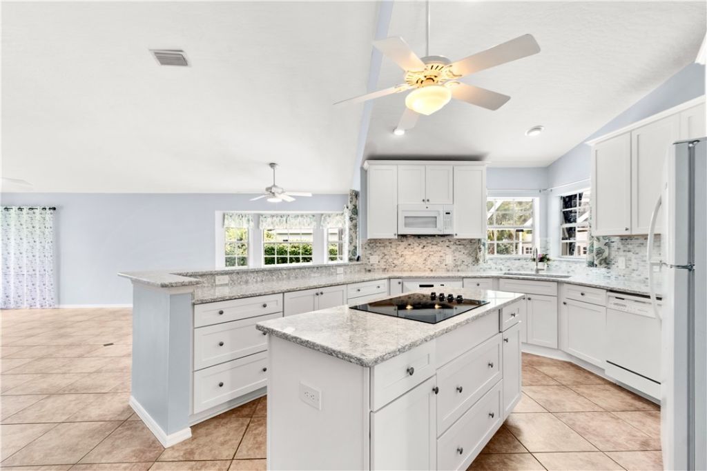 738 Periwinkle Drive, Sebastian, FL 32958 Photo