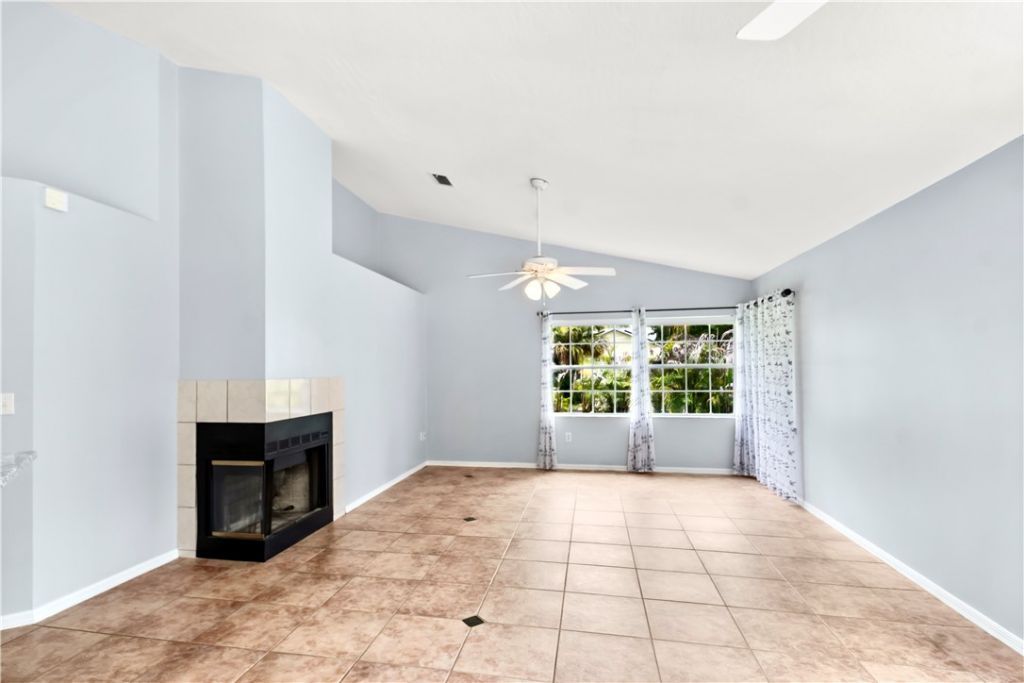 738 Periwinkle Drive, Sebastian, FL 32958 Photo