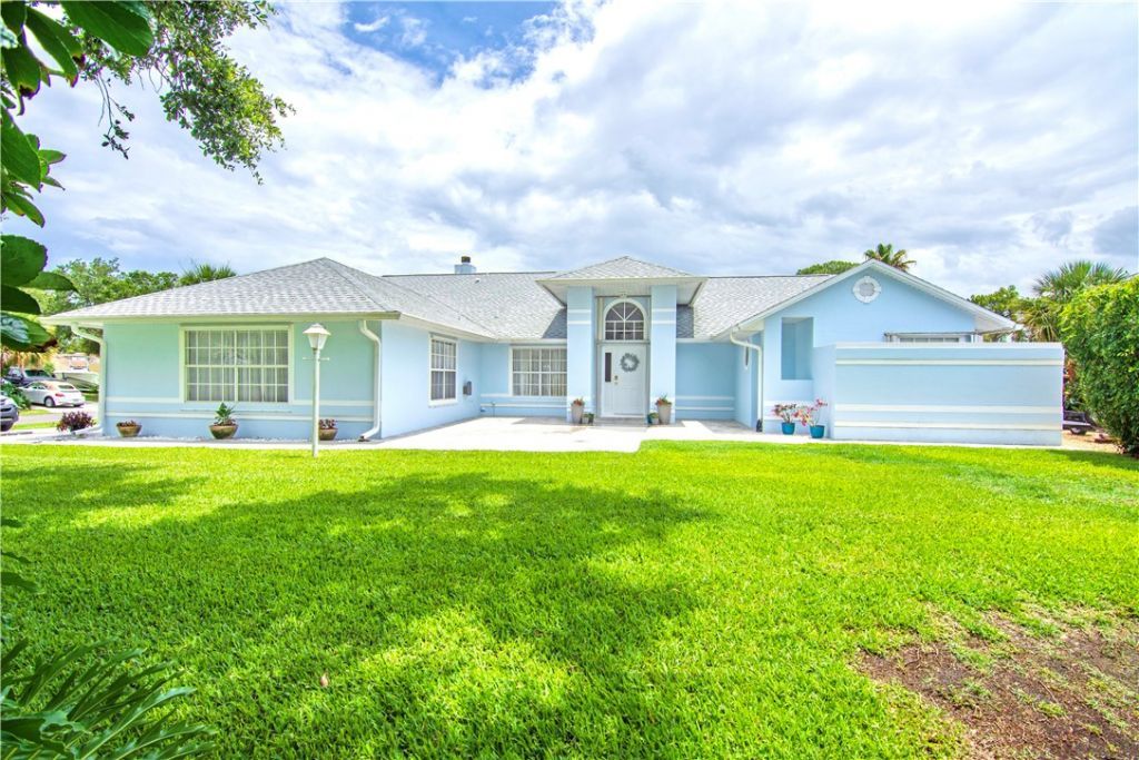 738 Periwinkle Drive, Sebastian, FL 32958 Photo