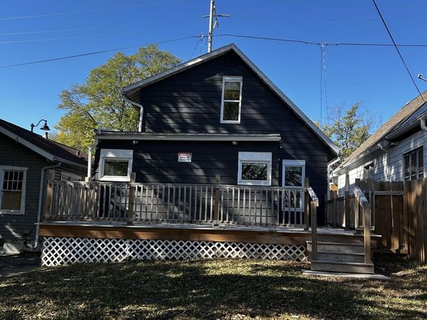 1822 N SHERIDAN Road, Peoria, IL 61604