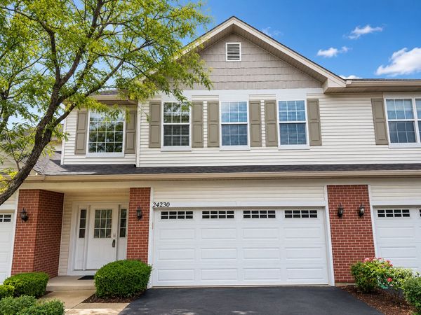 24230 Walnut Circle , Plainfield, IL 60585
