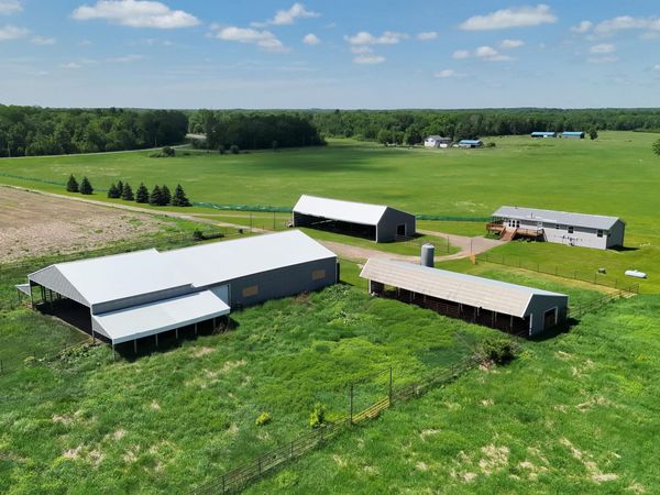 3186 Harbor Street , Isle, MN 56342