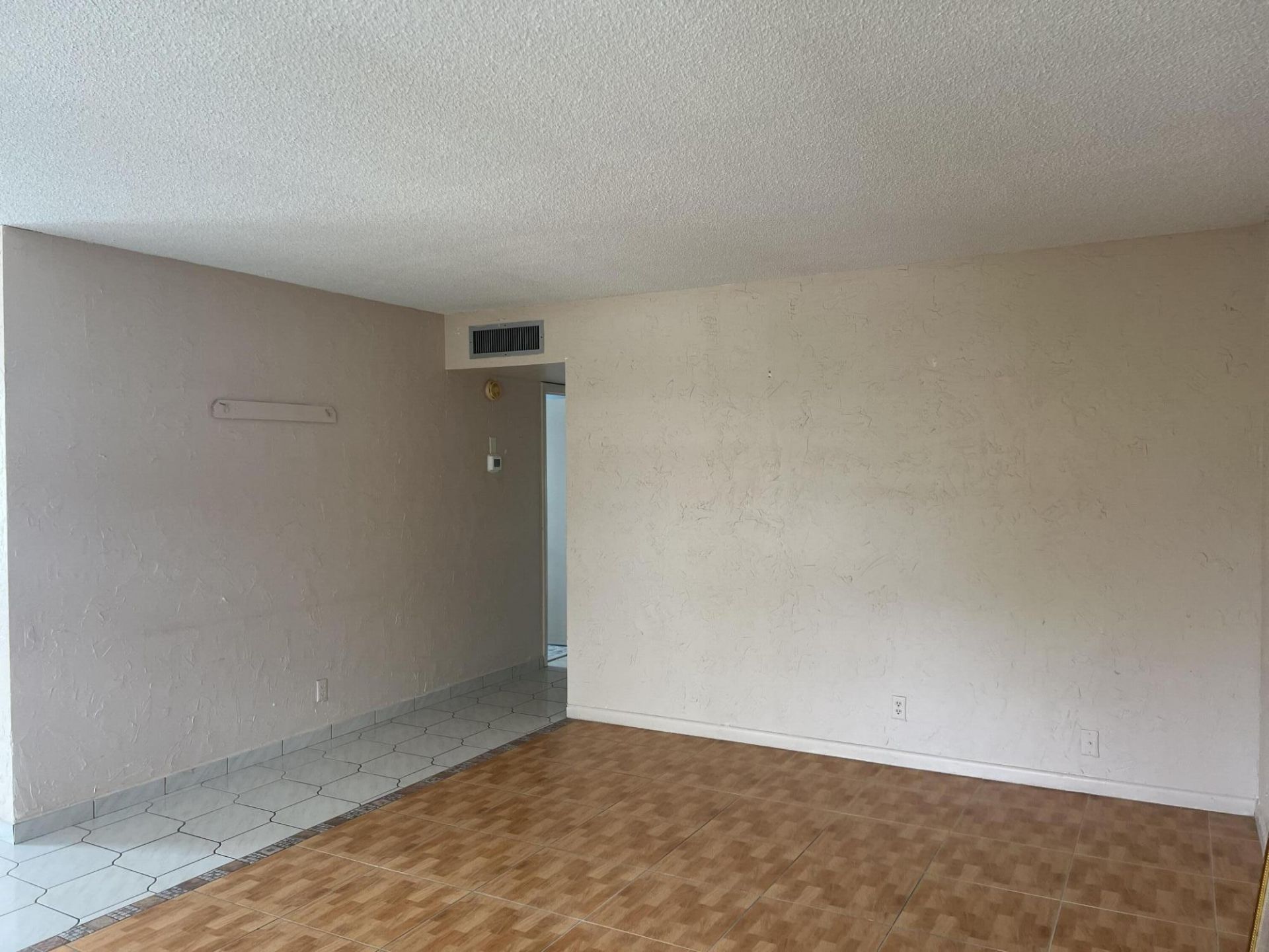 424 Saxony, Delray Beach, FL 33446 Photo