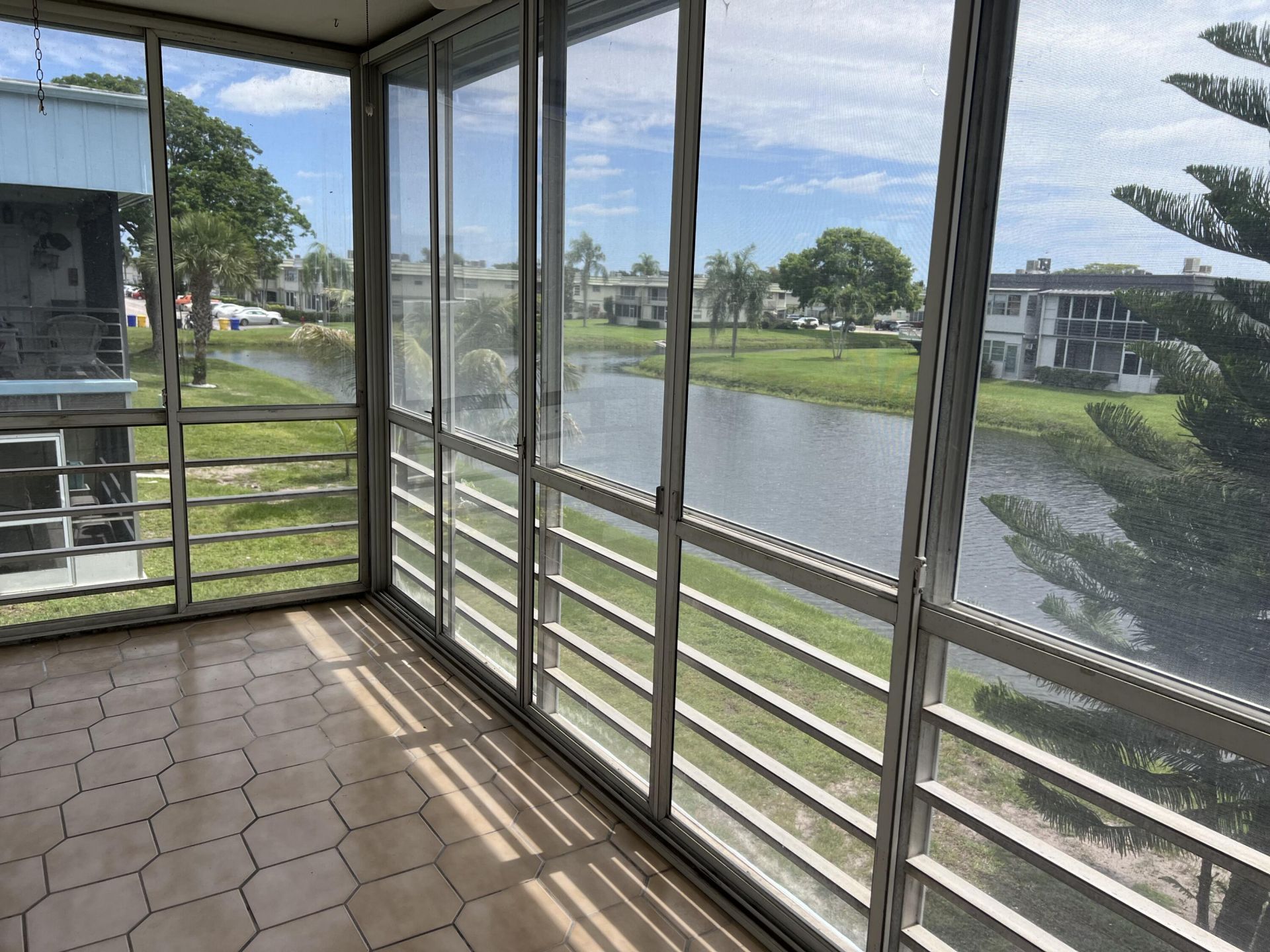 424 Saxony, Delray Beach, FL 33446 Photo