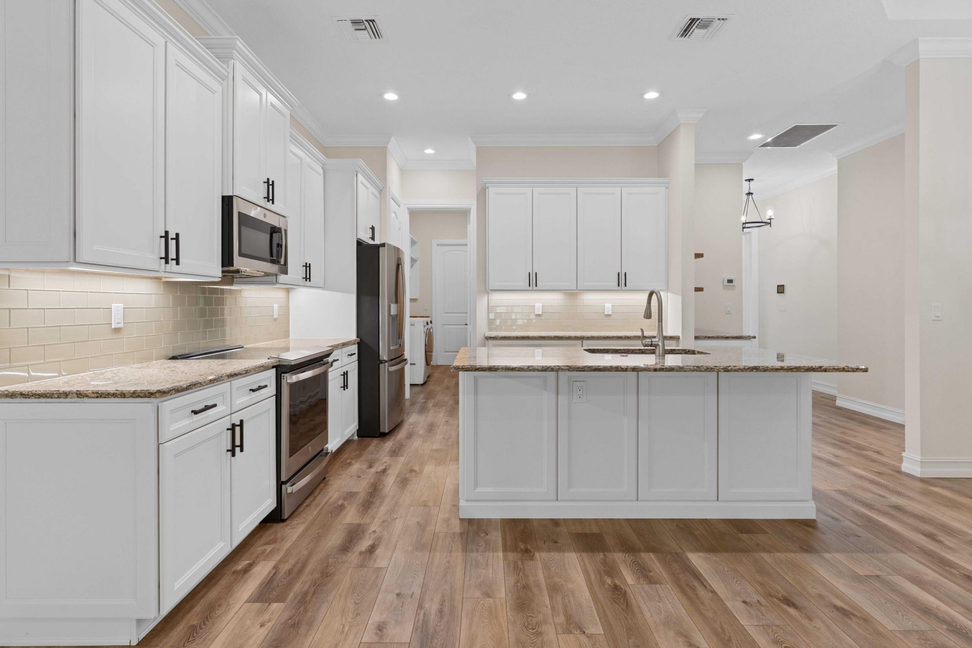 2025 Bridgepointe Circle, Unit 118, Vero Beach, FL 32967 Photo