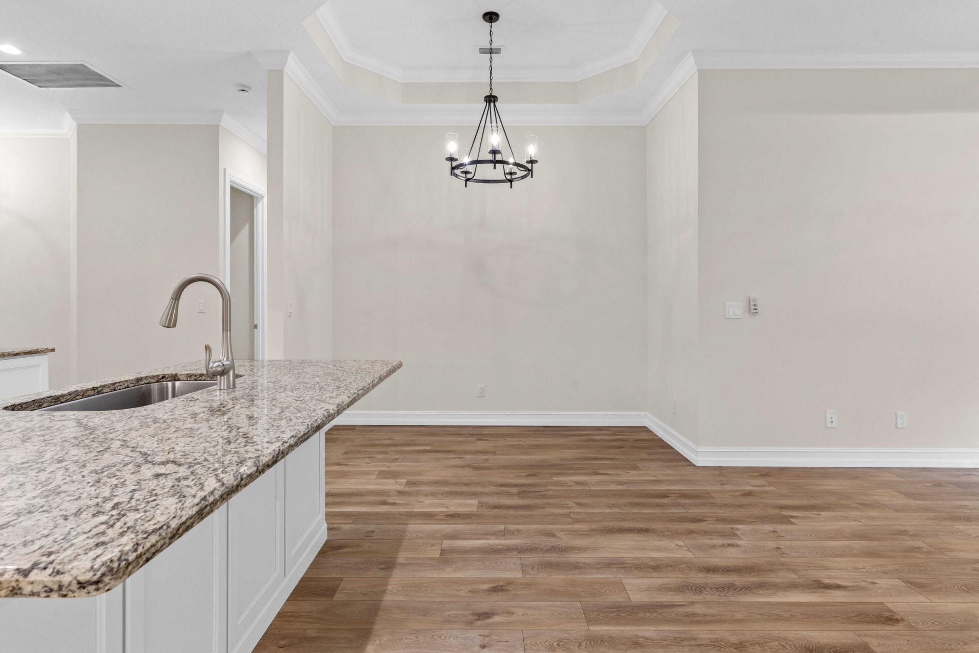 2025 Bridgepointe Circle, Unit 118, Vero Beach, FL 32967 Photo