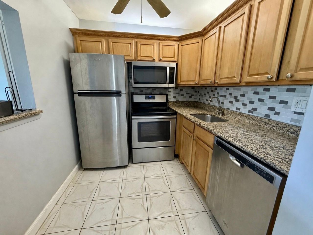 261 Suffolk, Boca Raton, FL 33434 Photo