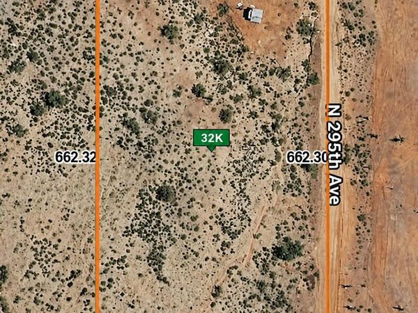 29540 W PAINT YOUR WAGON Trail, Unit 58, Wittmann, AZ 85361