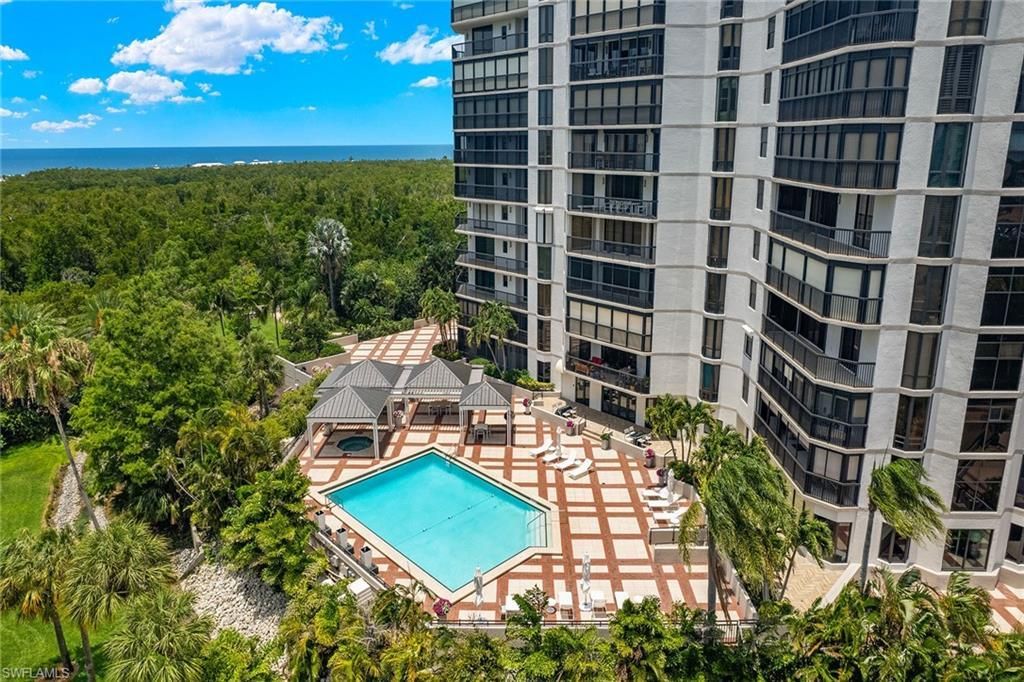 6075 Pelican Bay Blvd, Unit 204, Naples, FL 34108 Photo
