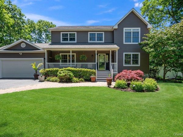 131 Jamaica Avenue , Medford, NY 11763