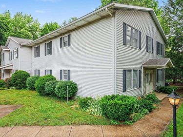 1728 Manor Haus Court, Unit A-2, Goshen, IN 46526