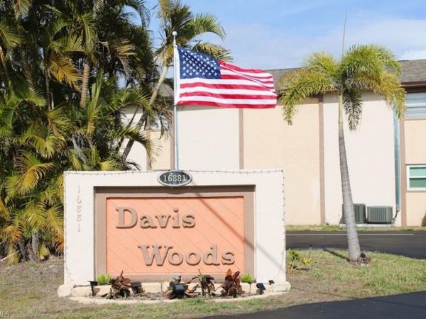 16881 Davis RD , Unit 712, FORT MYERS, FL 33908