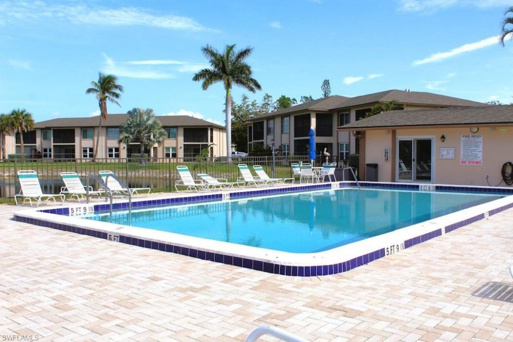 16881 Davis Rd , Unit 712, Fort Myers, FL 33908 Photo