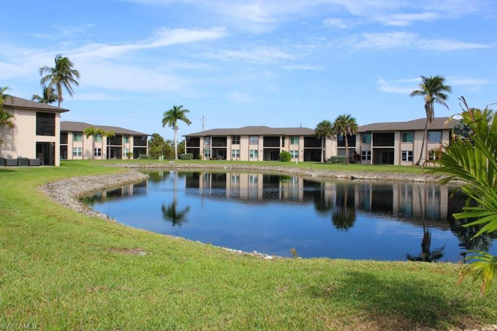 16881 Davis Rd , Unit 712, Fort Myers, FL 33908 Photo