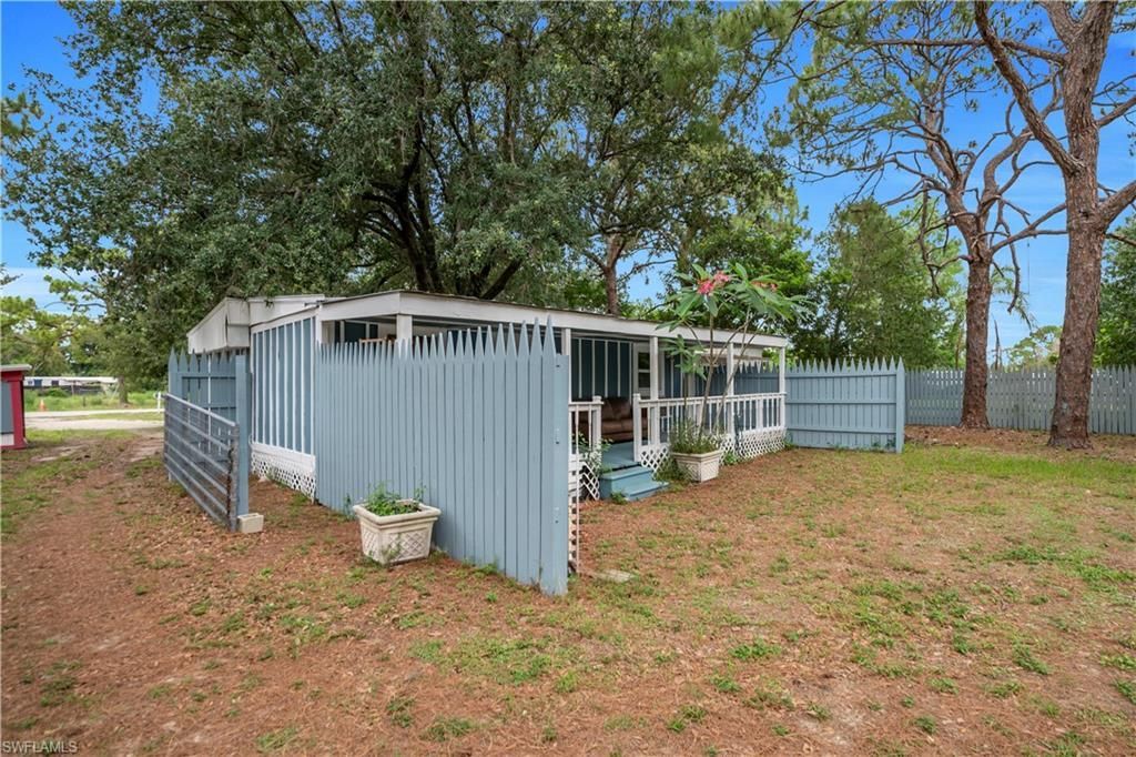 8239 Sevigny Dr, North Fort Myers, FL 33917 Photo
