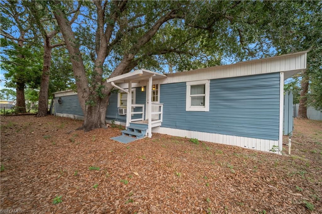 8239 Sevigny Dr, North Fort Myers, FL 33917 Photo