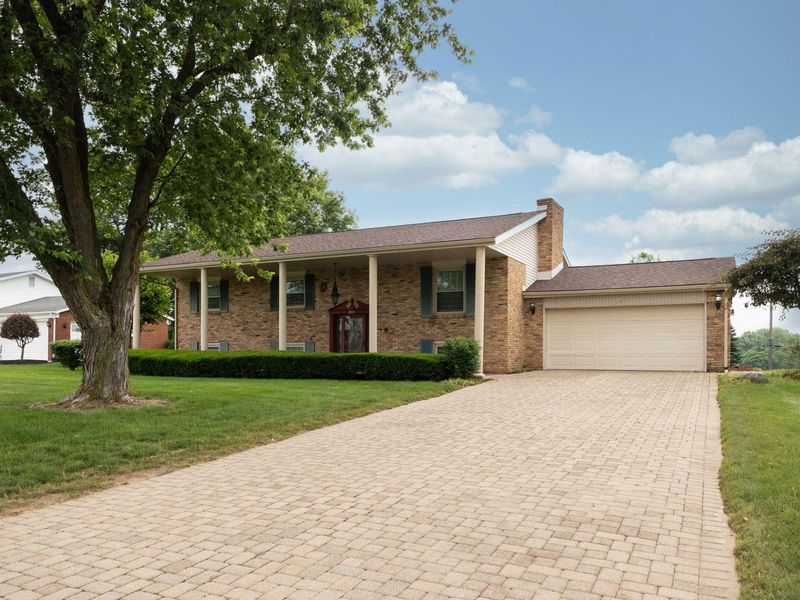 283 Dogwood Drive, Greenville, OH 45331 Photo 2