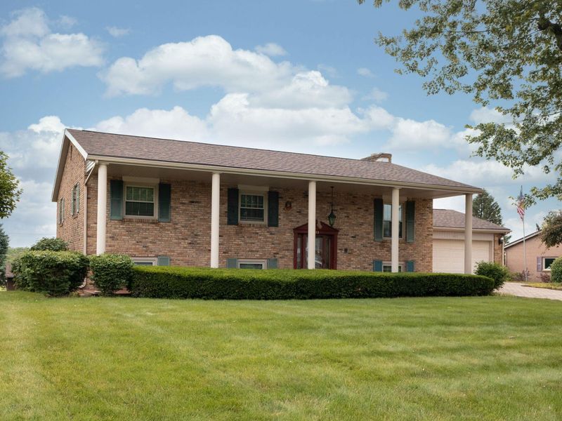 283 Dogwood Drive, Greenville, OH 45331 Photo 5