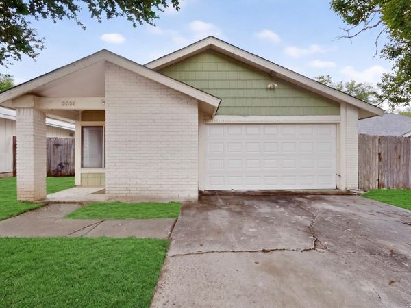 5558 Kissing Oak, San Antonio, TX 78247