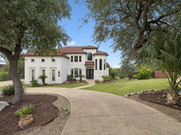 426 Pueblo Pintado, Helotes, TX 78023
