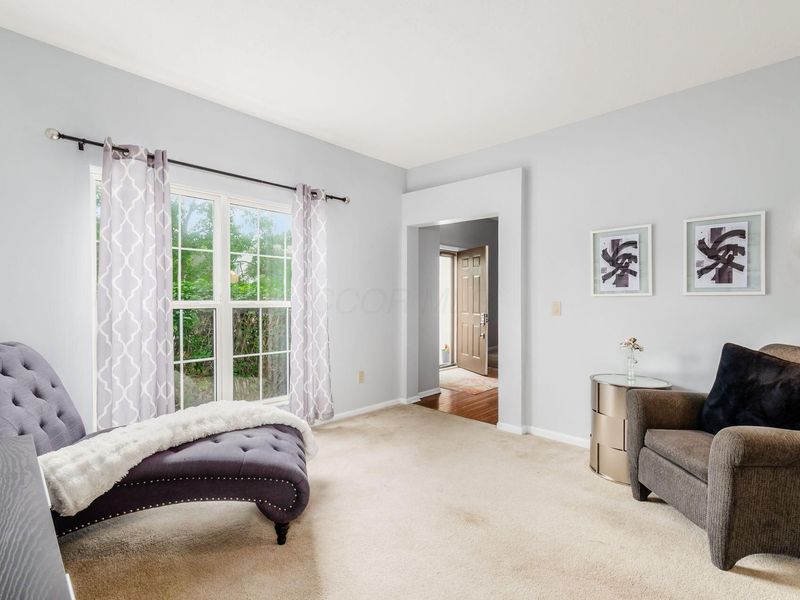 1249 Venetian Way, Gahanna, OH 43230 Photo 9