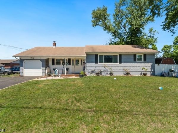 310 Pitt St, South Plainfield, NJ 07080