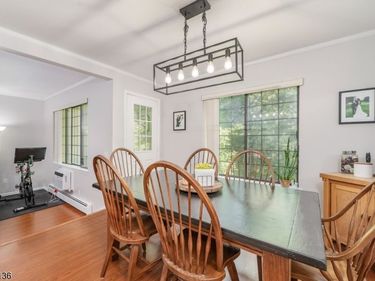 11 Sentinel Ct, Chatham, NJ 07928