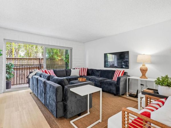 933 D Avenue, Coronado, CA 92118