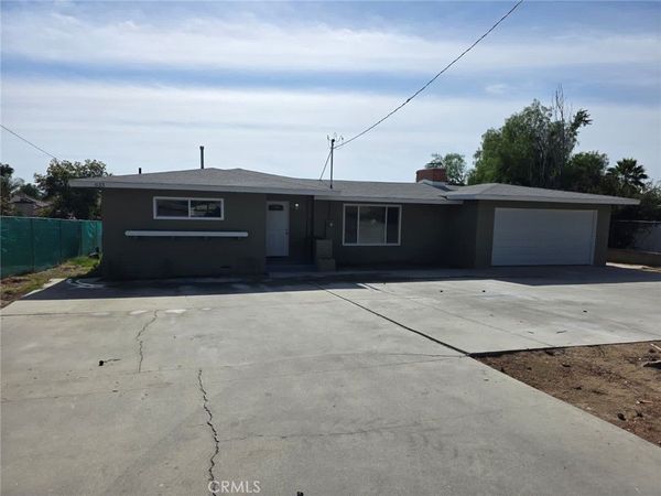 633 N Yale Street, Hemet, CA 92544