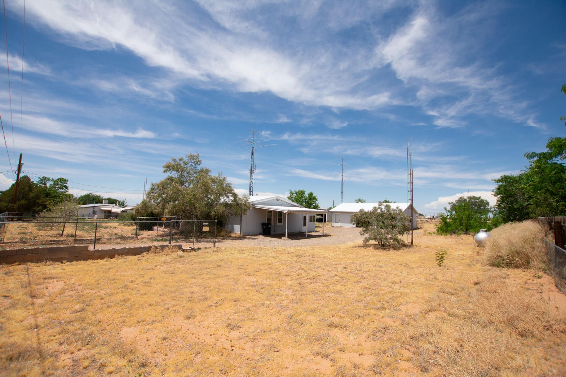 28 Valencia Drive, Los Lunas, NM 87031 Main Photo