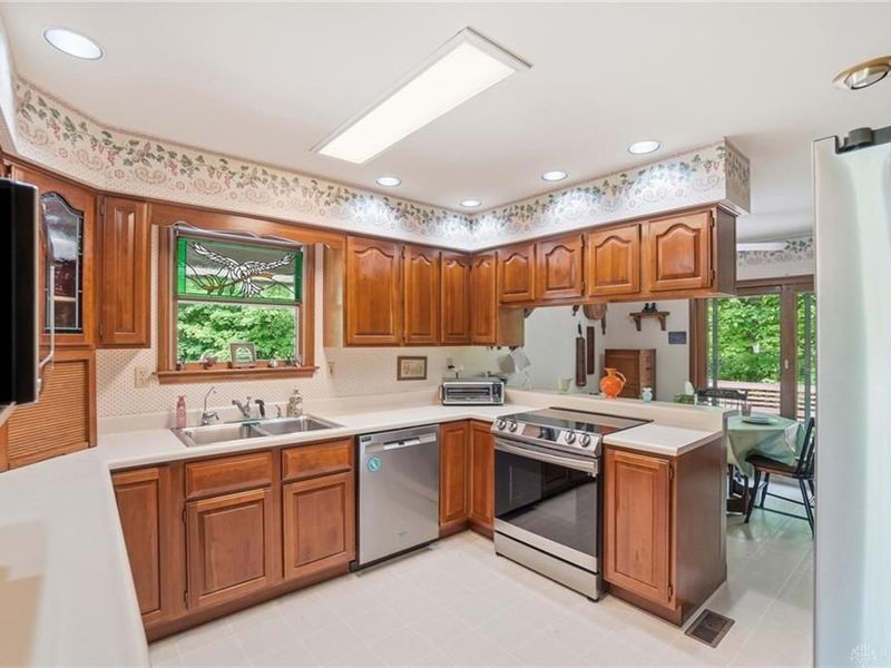 1596 Bending Tree Drive, German Township, OH 45344 Photo 11