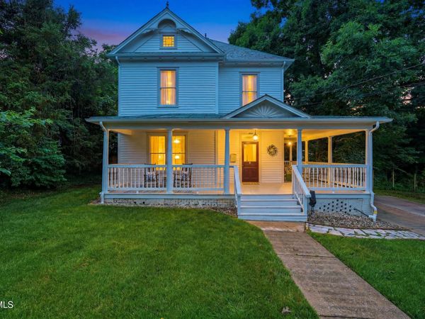 406 East Cutler Street, Greeneville, TN 37743