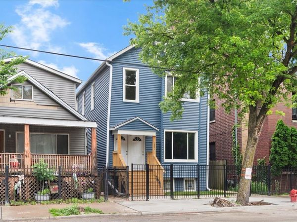 1831 N California Avenue , Chicago, IL 60647