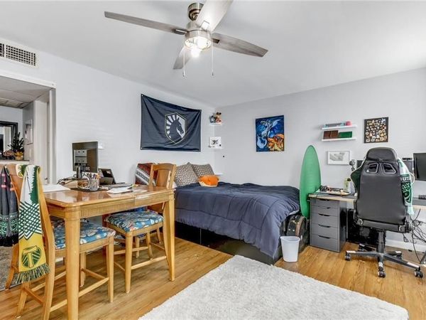 1000 W 26th ST , Unit 109, Austin, TX 78705