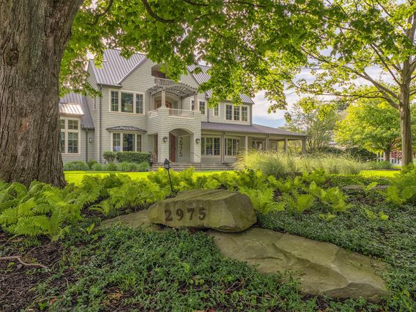 2975 Lakeshore Drive, Fennville, MI 49408
