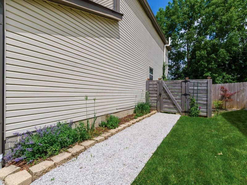 4118 Pathfield Drive, Columbus, OH 43230 Photo 48