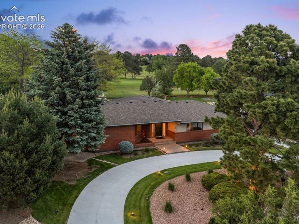 1670 Hill Circle, Colorado Springs, CO 80904