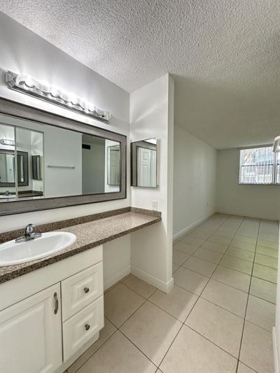 9401 Lime Bay Boulevard, Unit 115, Tamarac, FL 33321 Photo