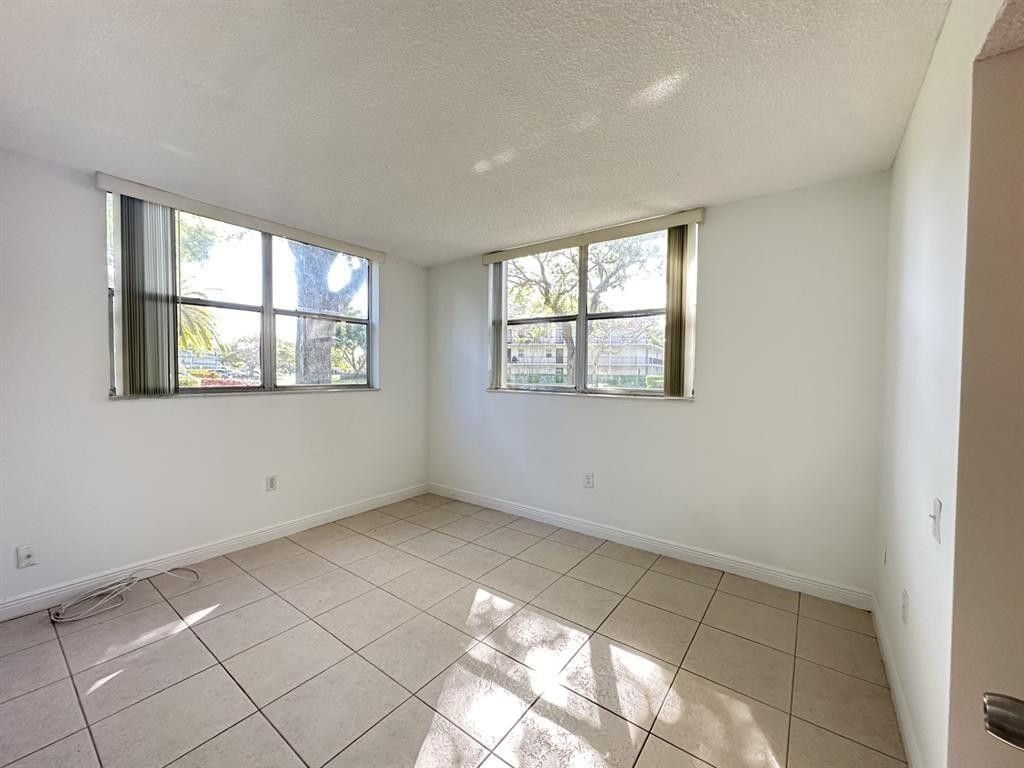 9401 Lime Bay Boulevard, Unit 115, Tamarac, FL 33321 Photo