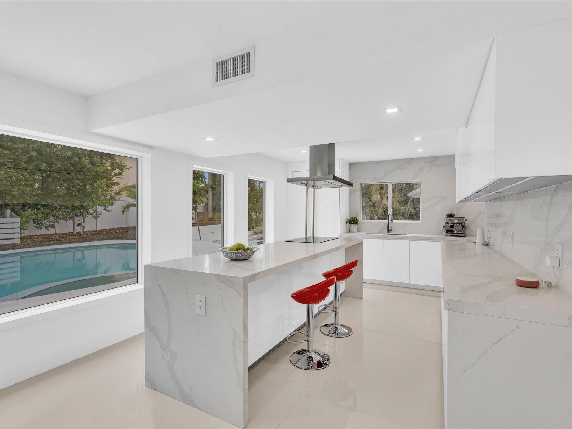 1903 Bay Drive, Pompano Beach, FL 33062 Photo