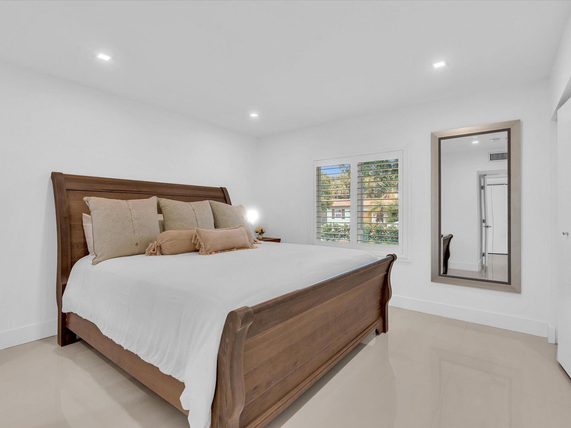1903 Bay Drive, Pompano Beach, FL 33062 Photo
