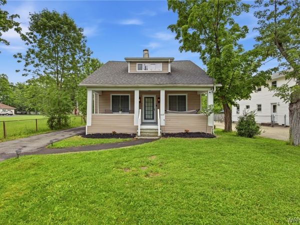 4649 Seneca Street , Buffalo, NY 14224