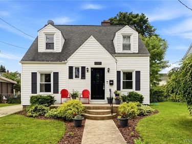 1265 Wyoming Avenue, Niagara Falls, NY 14305