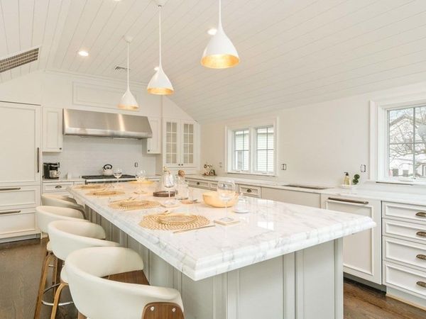 70 Otis St, Unit 2, Cambridge, MA 02141