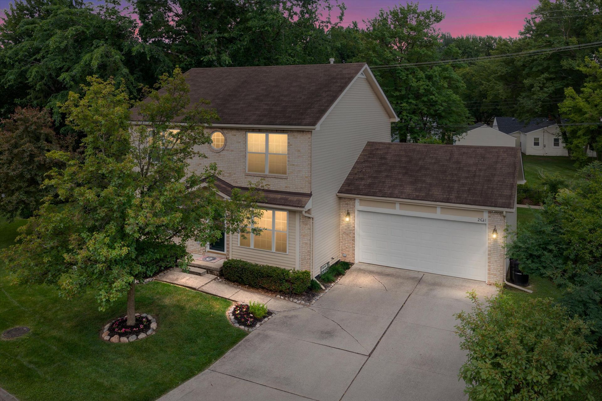 2621 Konrad Court, Auburn Hills, MI 48326 Main Photo